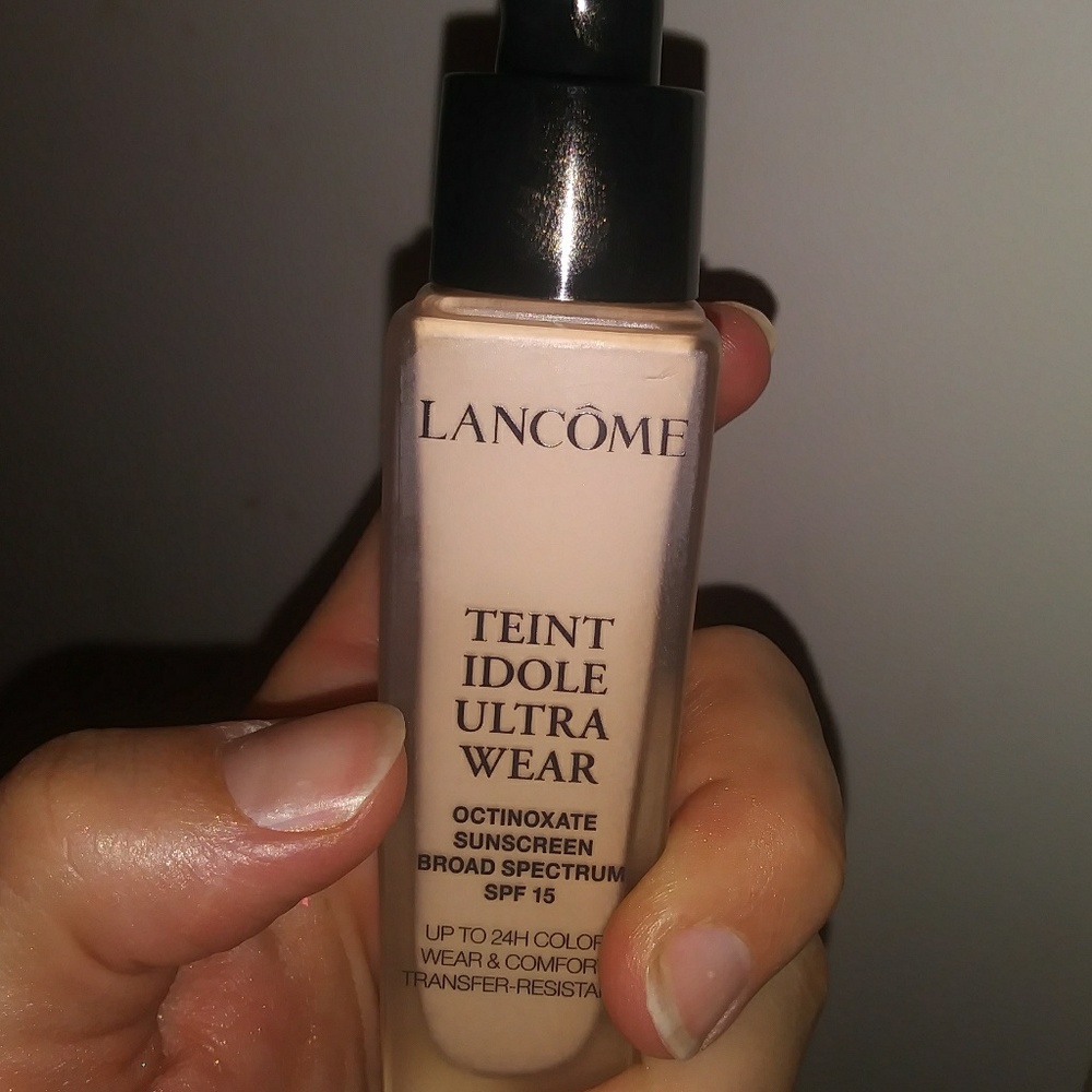 Lancome Foundation Teint Idole Ultra Wear 250w